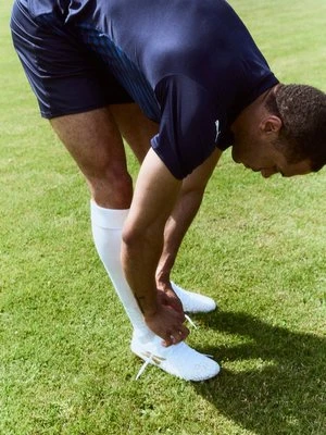 Buty piłkarskie na twardą nawierzchnię Skechers Performance