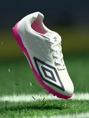 Buty piłkarskie na twardą nawierzchnię Umbro