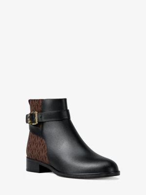 Buty Rachel z teksturą i charakterystycznym logo Michael Kors