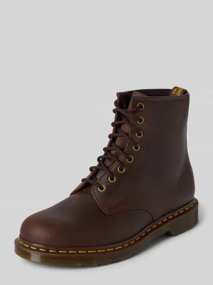 Buty skórzane z pętelką Dr. Martens