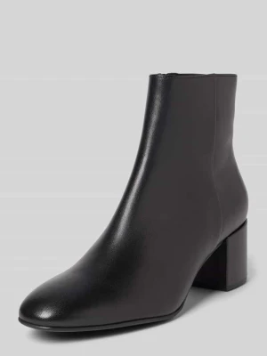 Buty skórzane za kostkę na słupku HÖGL Czarny