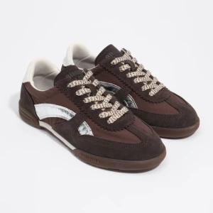 Buty sportowe indoor 13 16 czekoladowe BIMBA Y LOLA DARK CHOCOLATE
