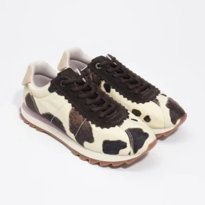 Buty sportowe retro 13 18 print pony BIMBA Y LOLA