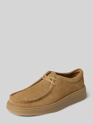 Buty sznurowane z gumową podeszwą model ‘Torview’ Clarks