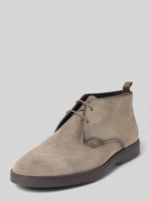 Buty sznurowane z pętelką model ‘NYMAD’ Lloyd