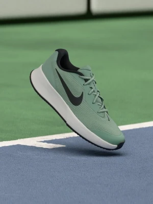 Buty tenisowe na nawierzchnię ziemną Nike jasnozielony