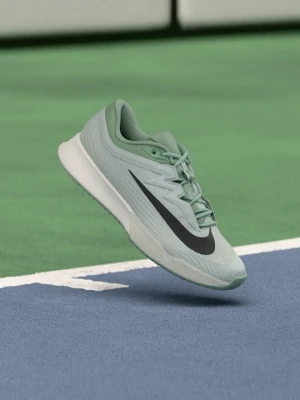 Buty tenisowe uniwersalne Nike srebrny