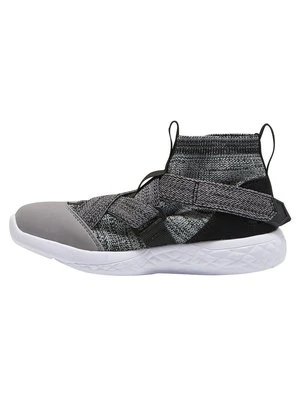 Buty treningowe Hummel jasnoszary