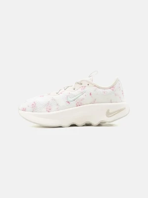Buty treningowe Nike mleczny