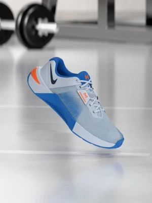Buty treningowe Nike mleczny