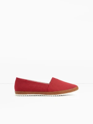 Buty wsuwane z bawełnianego płótna BonPrix czerwony