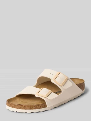 Buty wsuwane z detal z logo model 'Arizona' Birkenstock Złamany biały