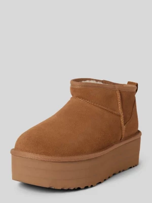 Buty ze skóry z naszywką z logo model ‘CLASSIC ULTRA MINI’ Ugg