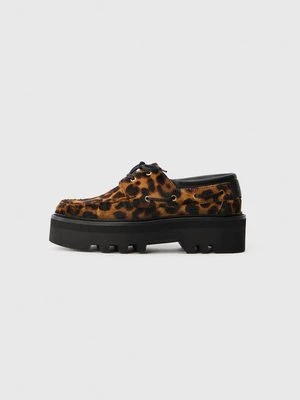 Buty żeglarskie AllSaints