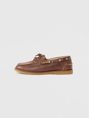 Buty żeglarskie pinko