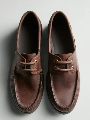 Buty Żeglarskie Z Naoliwionej Skóry - Brązowy - - Massimo Dutti - Kobieta