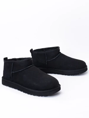 Buty zimowe damskie UGG W Classic Ultra Mini (1116109-BLK)