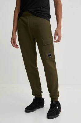 C.P. Company spodnie dresowe bawełniane Diagonal Raised Fleece Cargo Sweatpants kolor zielony gładkie 17CMSP017A005086W