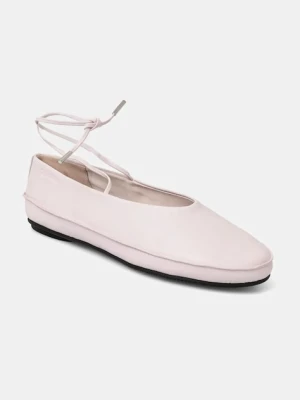 Calvin Klein baleriny skórzane BALLERINA MARY JANE STRAP LTH kolor różowy HW0HW02656