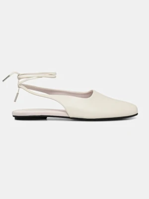 Calvin Klein baleriny skórzane BALLERINA SLING BACK LTH kolor beżowy HW0HW02655