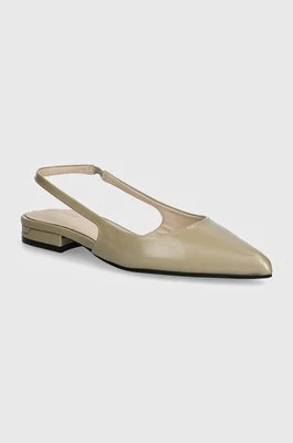 Calvin Klein baleriny skórzane FLAT SLINGBACK PUMP SAFF kolor szary z odkrytą piętą HW0HW02135