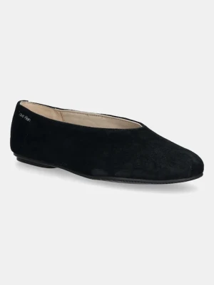 Calvin Klein baleriny zamszowe BALLERINA ROUND HW SUE kolor czarny HW0HW02565