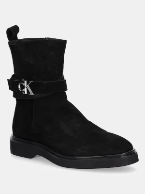 Calvin Klein botki zamszowe ANKLE BOOT W/ METAL LOGO SUE damskie kolor czarny na płaskim obcasie HW0HW02664
