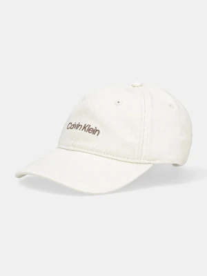 Calvin Klein czapka z daszkiem bawełniana kolor beżowy z aplikacją LV04G5068G