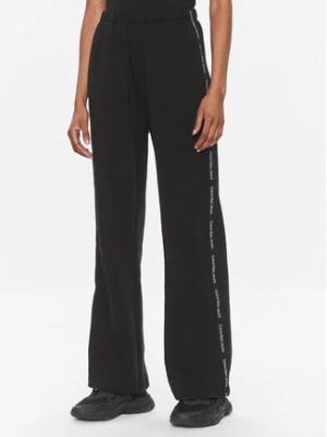Calvin Klein Jeans Spodnie dresowe J20J223118 Czarny Relaxed Fit