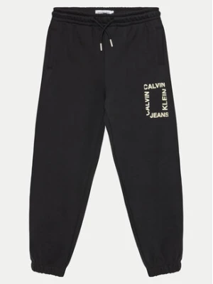 Calvin Klein Jeans Spodnie dresowe Mini Hero IB0IB02125 Czarny Relaxed Fit