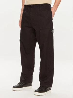 Calvin Klein Jeans Spodnie materiałowe J30J325126 Czarny Regular Fit