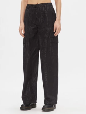 Calvin Klein Jeans Spodnie materiałowe Loose Logo Aop Cargo Pant J20J222596 Czarny Regular Fit