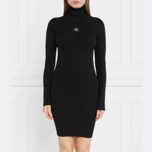 Calvin Klein Jeans Sukienka BADGE ROLL NECK