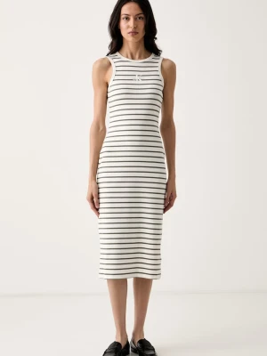 Calvin Klein Jeans sukienka bodycon bawełniana z elastanem beżowy