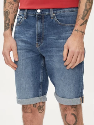 Calvin Klein Jeans Szorty jeansowe J30J324874 Niebieski Slim Fit