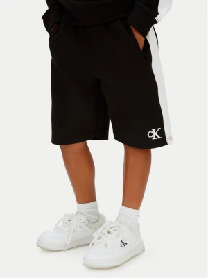 Calvin Klein Jeans Szorty sportowe LVCKSJC28B Czarny Relaxed Fit