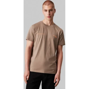 Calvin Klein Jeans T-shirt | Loose fit