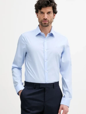 Calvin Klein koszula męska kolor niebieski slim z kołnierzykiem klasycznym LV019EU017