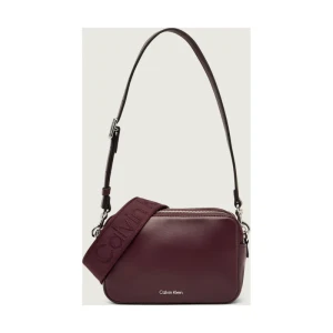 Calvin Klein Listonoszka