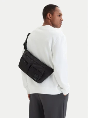 Calvin Klein Nerka Utility Emblem Sling Waistbag LV04D3341G Czarny