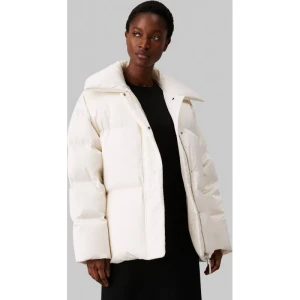 Calvin Klein Puchowa kurtka | Oversize fit