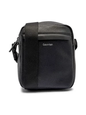 Calvin Klein Reporterka