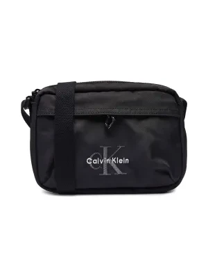 Calvin Klein Reporterka