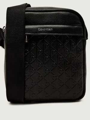 Calvin Klein Reporterka