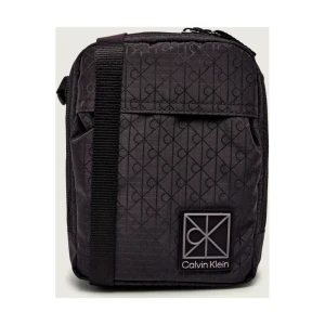 Calvin Klein Reporterka