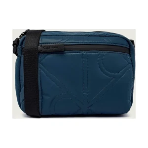 Calvin Klein Reporterka