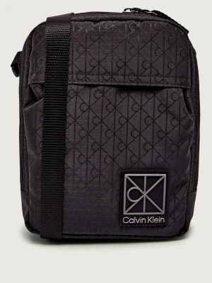 Calvin Klein Reporterka