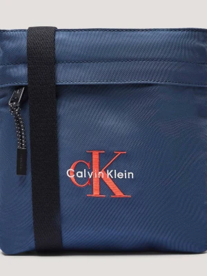 Calvin Klein Reporterka