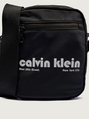 Calvin Klein Reporterka