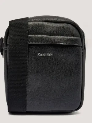 Calvin Klein Reporterka RAISED